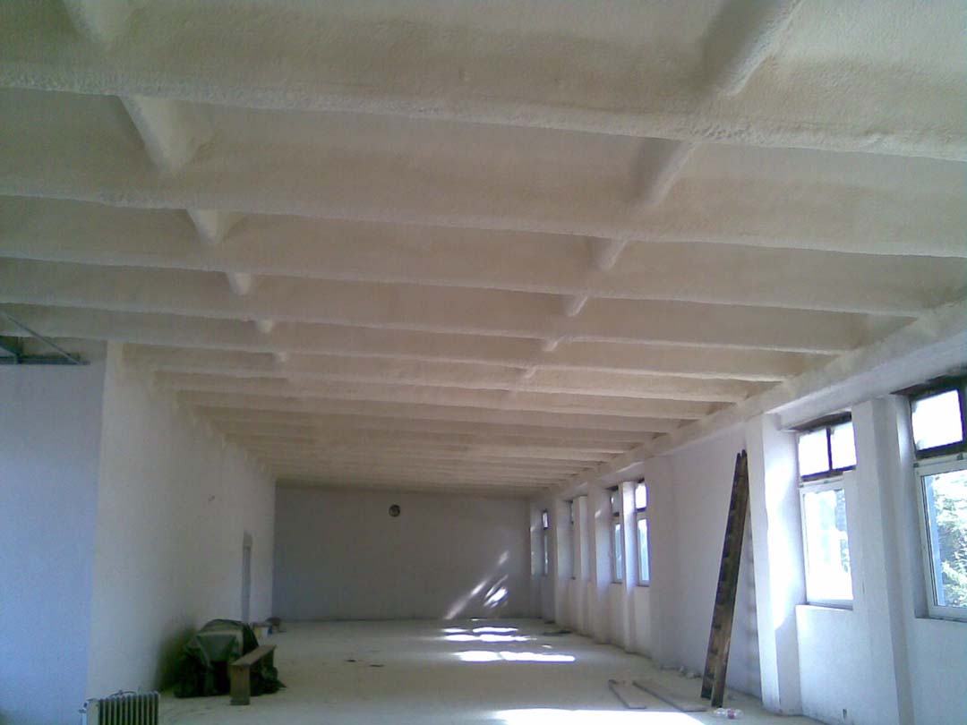 Warehouse Insulation with Closed Cell Polyurethane Foam